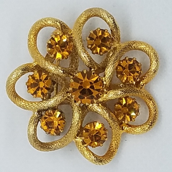 Rhinestone Flower Motif Brooch Pin Amber-Colored, Orange, Goldtone - Picture 1 of 4